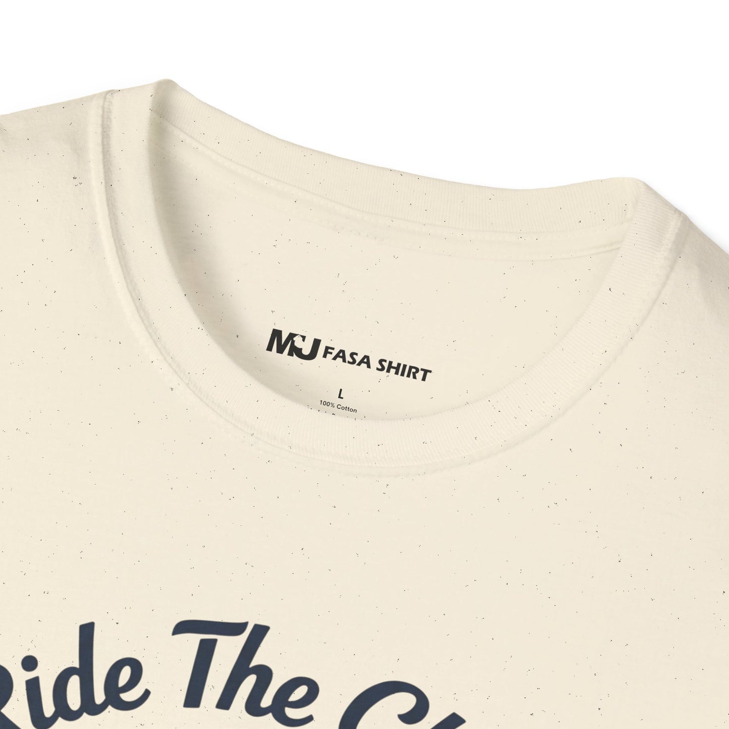Surfer Bear | T-shirt π