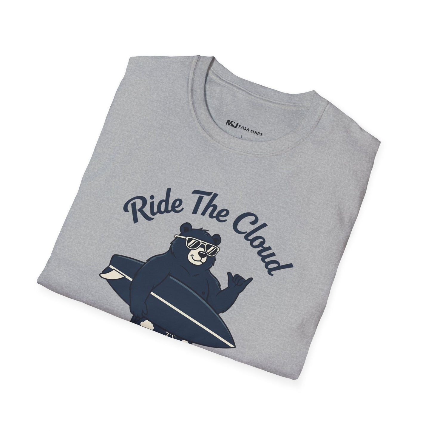 Surfer Bear | T-shirt π